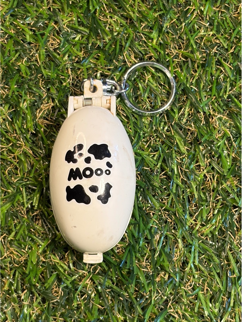 1995 Takara Moo Cow Keychain Miniature Diorama working